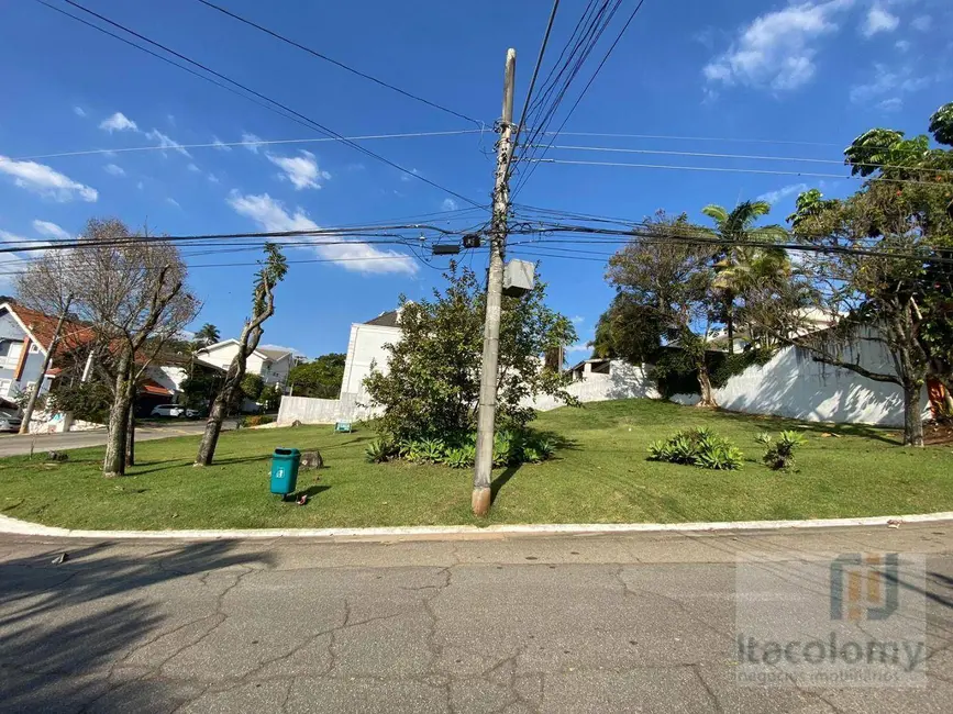Foto 2 de Terreno / Lote à venda, 547m2 em Santana De Parnaiba - SP