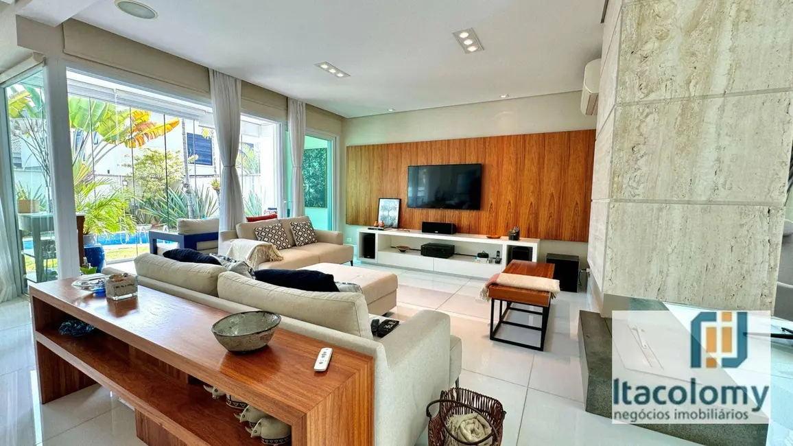 Foto 9 de Casa de Condomínio com 4 quartos à venda, 420m2 em Tamboré, Santana De Parnaiba - SP