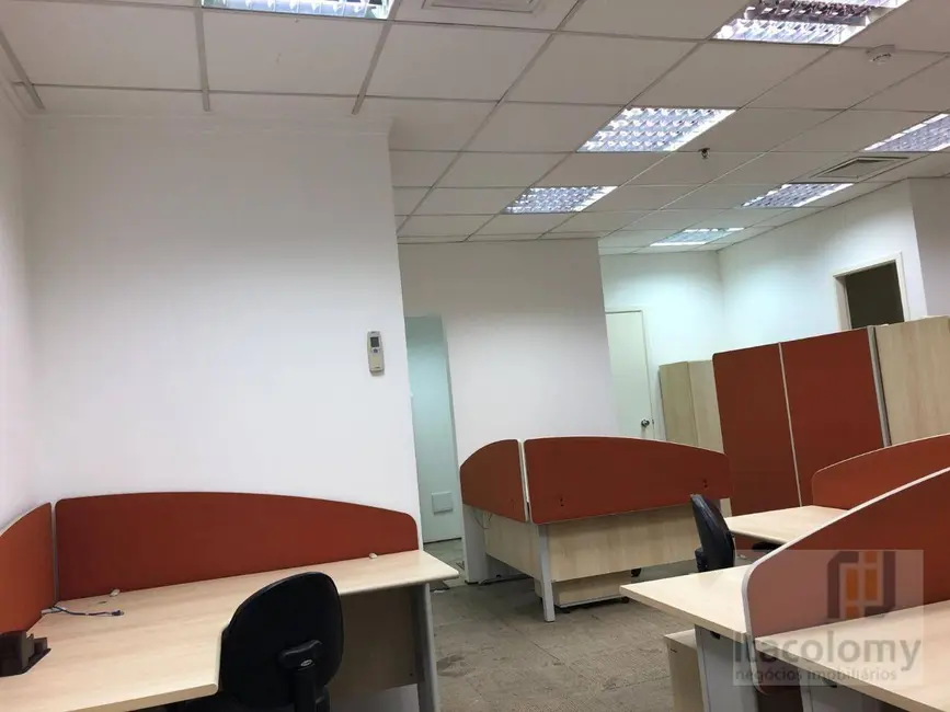 Sala Comercial à venda e para alugar, 56m2 em Alphaville Industrial, Barueri - SP - imagem 7 Foto 7 de Sala Comercial à venda e para alugar, 56m2 em Alphaville Industrial, Barueri - SP