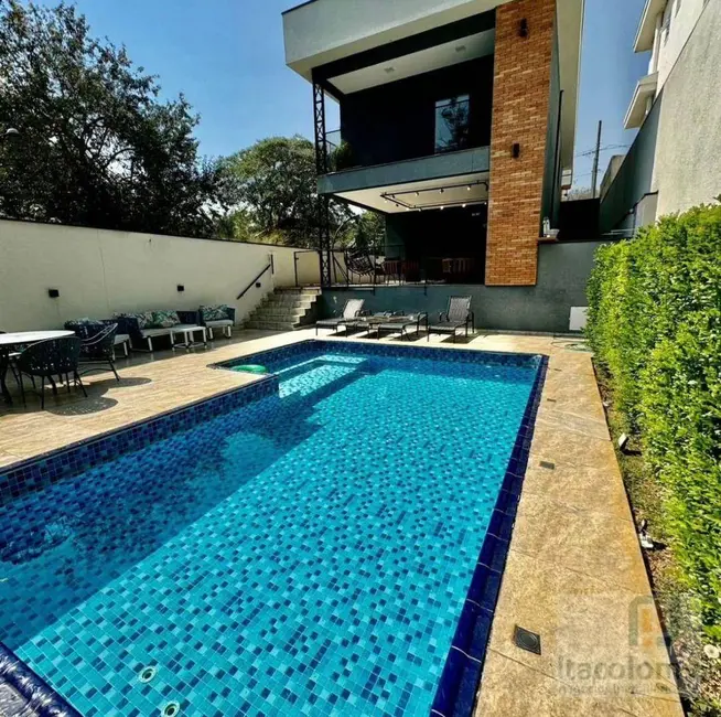 Foto 2 de Casa de Condomínio com 3 quartos à venda, 382m2 em Suru, Santana De Parnaiba - SP