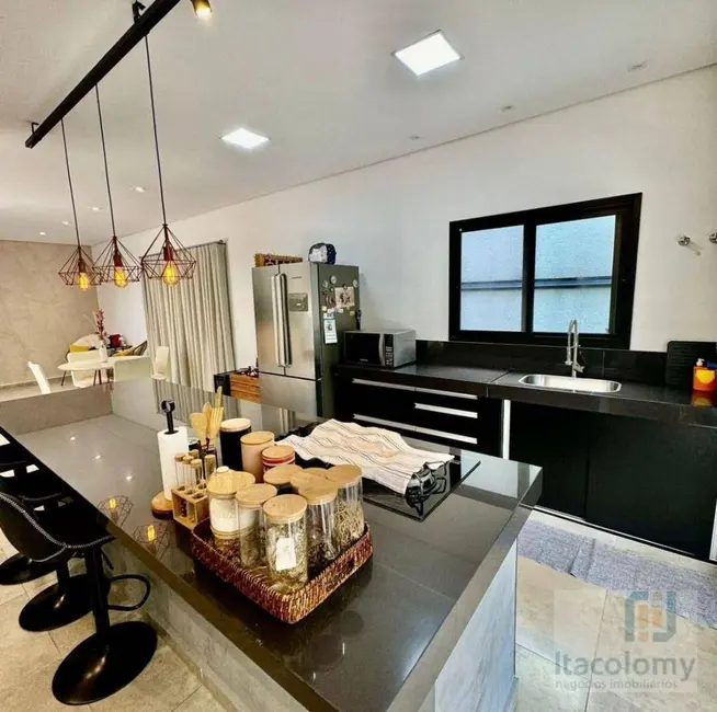 Foto 4 de Casa de Condomínio com 3 quartos à venda, 382m2 em Suru, Santana De Parnaiba - SP