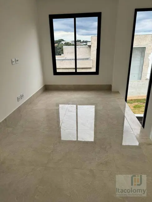 Foto 5 de Casa de Condomínio com 4 quartos à venda, 360m2 em Sítio do Rosário, Santana De Parnaiba - SP