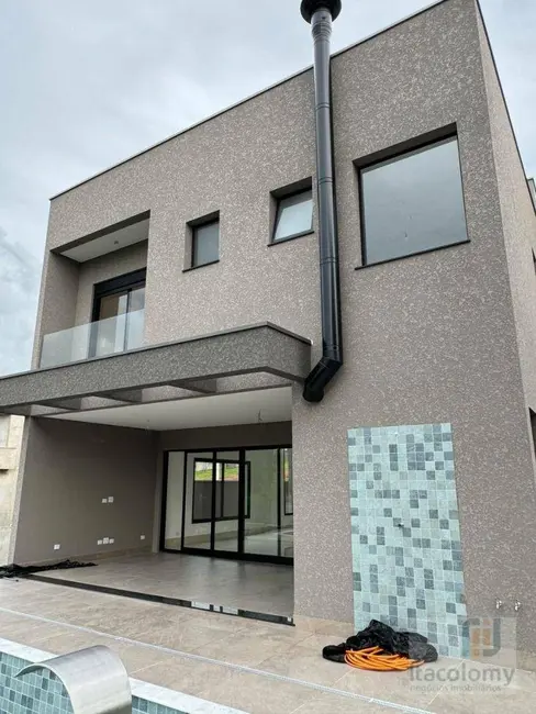 Foto 2 de Casa de Condomínio com 4 quartos à venda, 360m2 em Sítio do Rosário, Santana De Parnaiba - SP