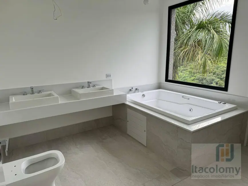 Foto 7 de Casa de Condomínio com 4 quartos à venda, 360m2 em Sítio do Rosário, Santana De Parnaiba - SP