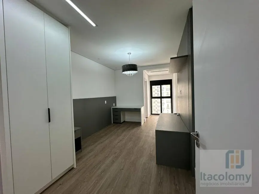 Foto 4 de Apartamento com 4 quartos à venda, 360m2 em Barueri - SP