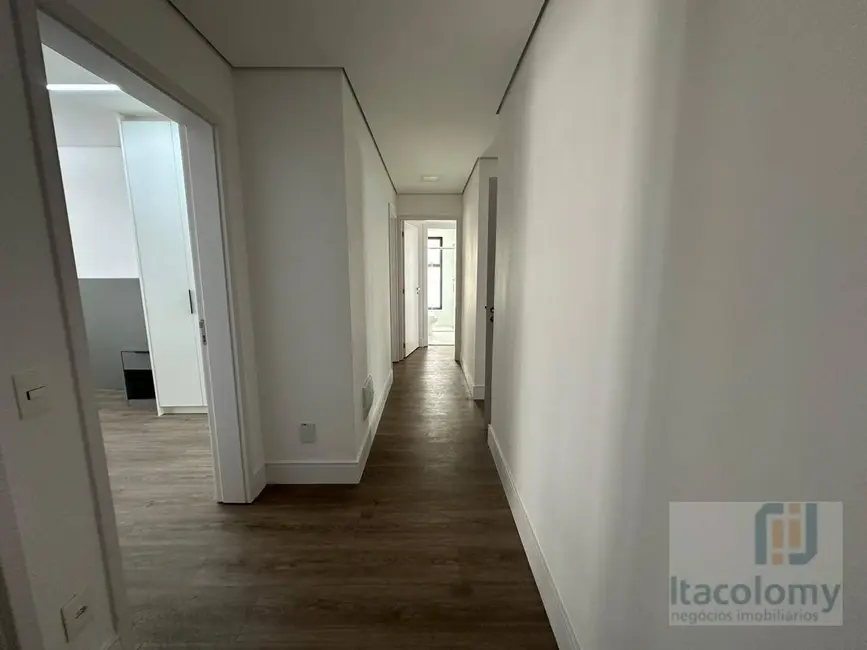 Foto 8 de Apartamento com 4 quartos à venda, 360m2 em Barueri - SP