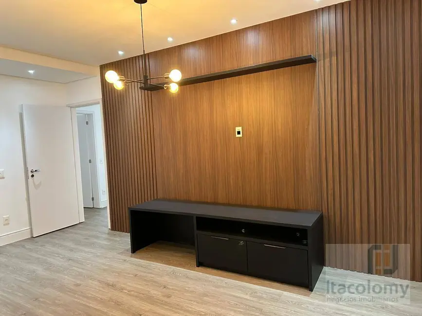 Foto 9 de Apartamento com 4 quartos à venda, 360m2 em Barueri - SP