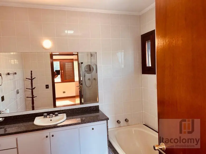 Foto 8 de Casa de Condomínio com 4 quartos à venda e para alugar, 500m2 em Barueri - SP