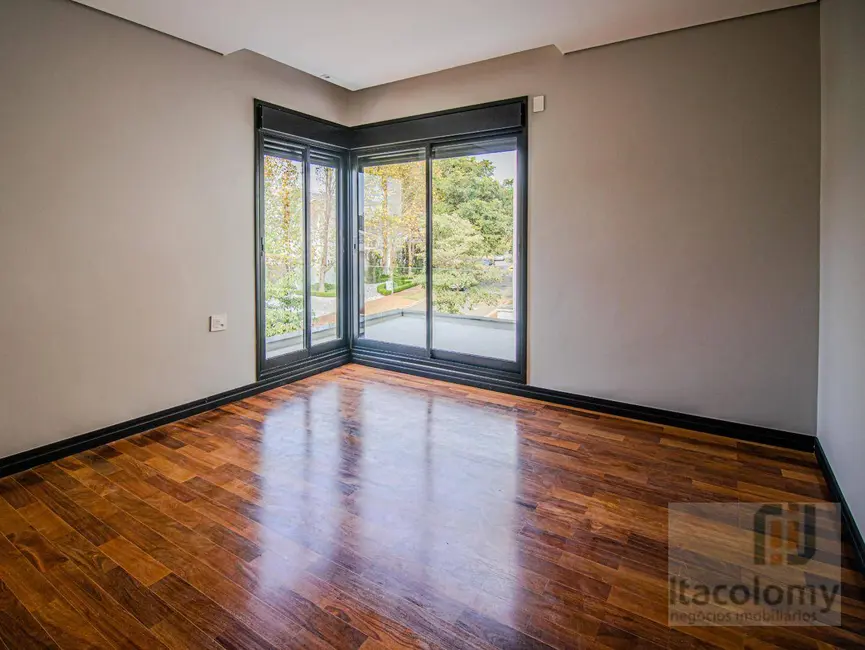 Casa de Condomínio com 4 quartos à venda, 420m2 em Santana De Parnaiba - SP - imagem 6 Foto 6 de Casa de Condomínio com 4 quartos à venda, 420m2 em Santana De Parnaiba - SP