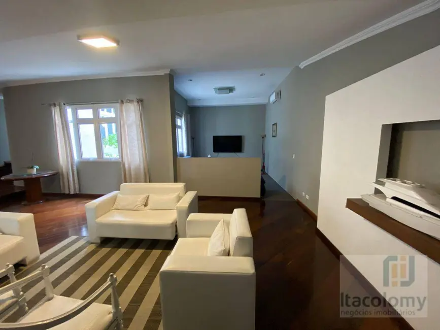 Casa de Condomínio com 4 quartos à venda, 706m2 em Alphaville Residencial Um, Barueri - SP - imagem 2 Foto 2 de Casa de Condomínio com 4 quartos à venda, 706m2 em Alphaville Residencial Um, Barueri - SP