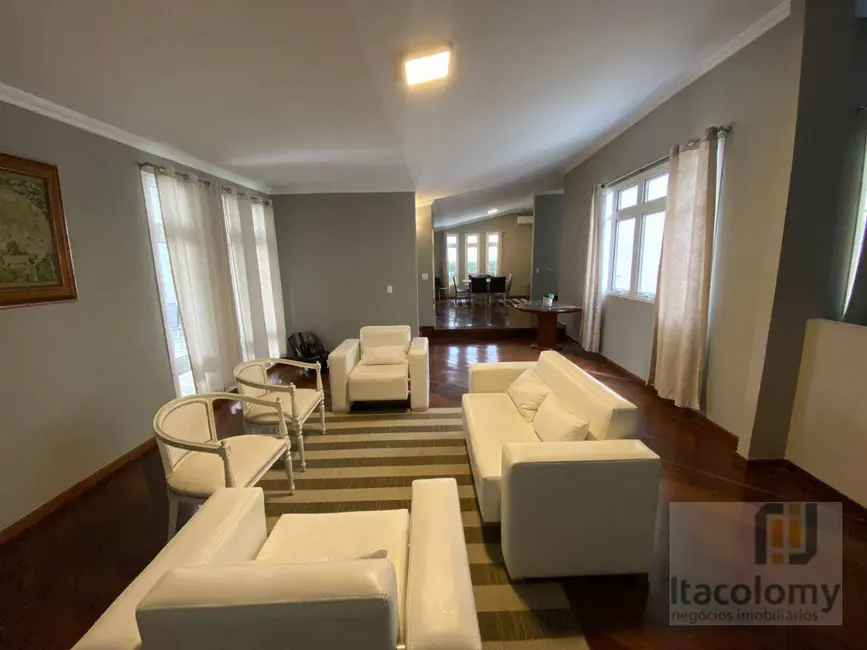 Casa de Condomínio com 4 quartos à venda, 706m2 em Alphaville Residencial Um, Barueri - SP - imagem 9 Foto 9 de Casa de Condomínio com 4 quartos à venda, 706m2 em Alphaville Residencial Um, Barueri - SP