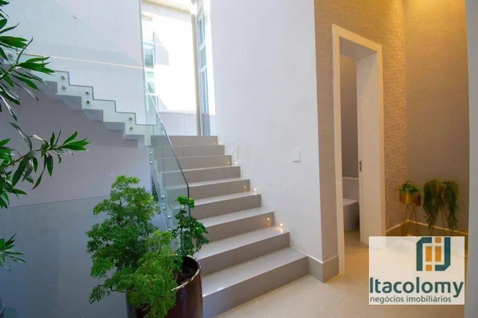 Foto 9 de Casa de Condomínio com 4 quartos à venda e para alugar, 822m2 em Tamboré, Santana De Parnaiba - SP