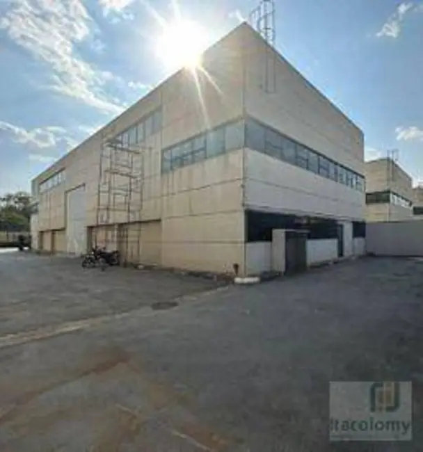 Foto 1 de Armazém / Galpão para alugar, 1582m2 em Quitaúna, Osasco - SP
