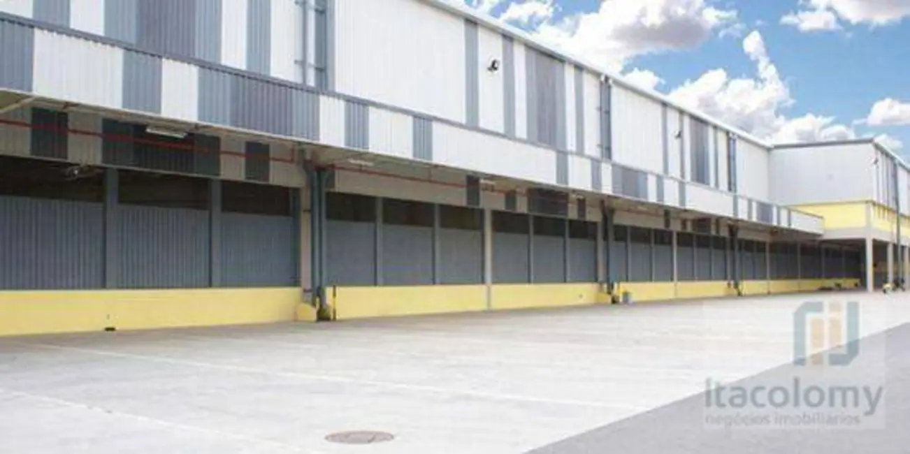 Armazém / Galpão para alugar, 11901m2 em Jardim Pinheiros, Embu Das Artes - SP - imagem 2 Foto 2 de Armazém / Galpão para alugar, 11901m2 em Jardim Pinheiros, Embu Das Artes - SP