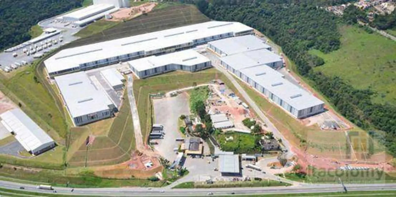 Armazém / Galpão para alugar, 11901m2 em Jardim Pinheiros, Embu Das Artes - SP - imagem 1 Foto 1 de Armazém / Galpão para alugar, 11901m2 em Jardim Pinheiros, Embu Das Artes - SP