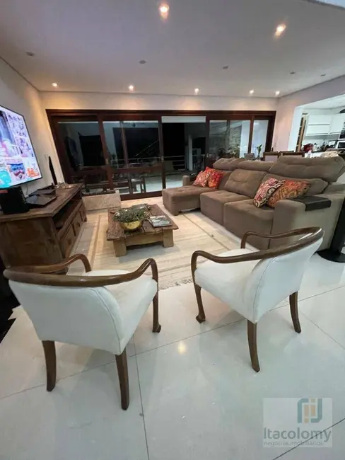 Foto 5 de Casa de Condomínio com 4 quartos à venda, 980m2 em Nova Higienópolis, Jandira - SP