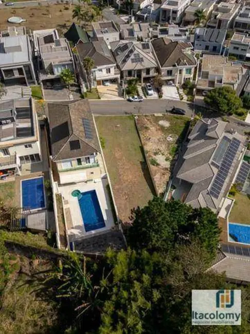 Foto 2 de Terreno / Lote à venda, 604m2 em Santana De Parnaiba - SP