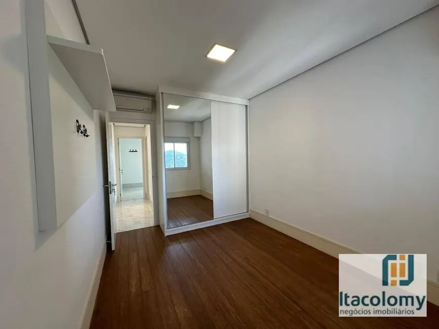 Foto 9 de Apartamento com 3 quartos à venda e para alugar, 138m2 em Barueri - SP