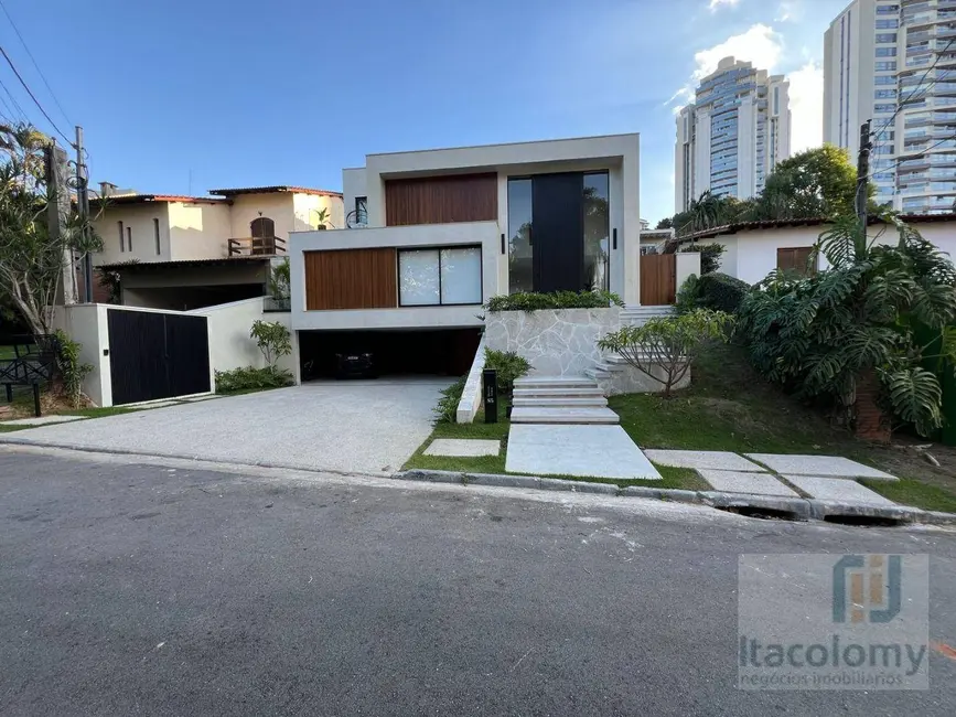 Foto 1 de Casa de Condomínio com 4 quartos à venda e para alugar, 560m2 em Barueri - SP