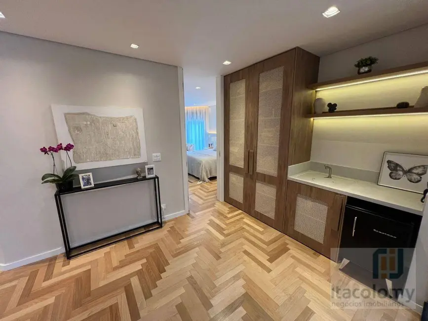 Foto 5 de Casa de Condomínio com 4 quartos à venda e para alugar, 560m2 em Barueri - SP