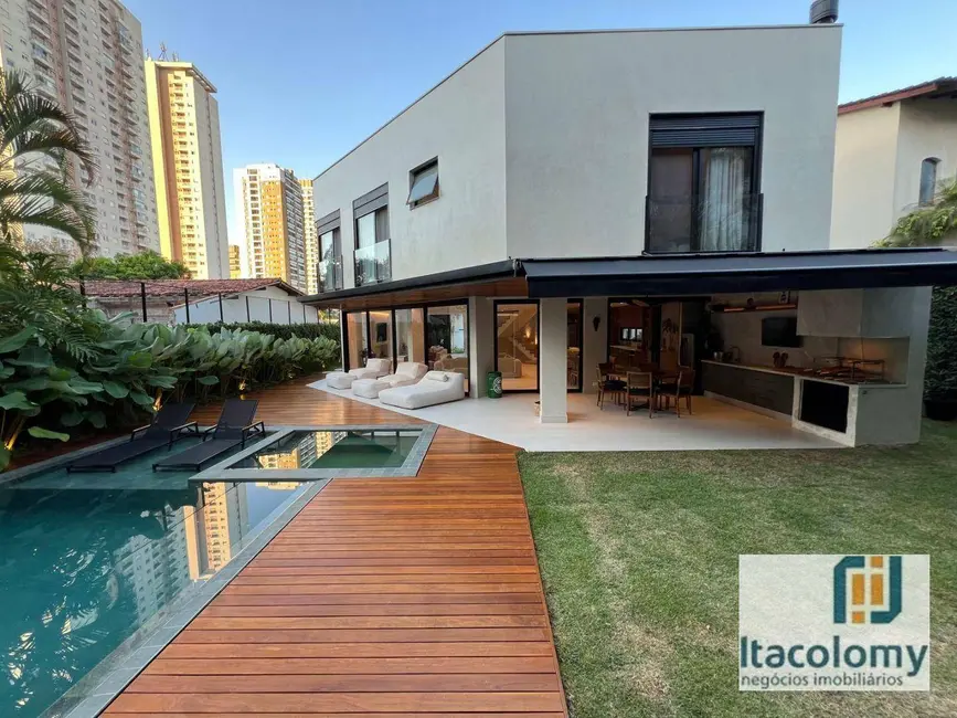 Foto 2 de Casa de Condomínio com 4 quartos à venda e para alugar, 560m2 em Barueri - SP