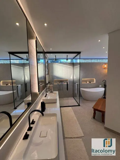 Foto 9 de Casa de Condomínio com 4 quartos à venda e para alugar, 560m2 em Barueri - SP