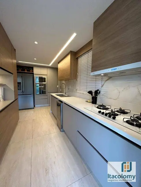 Foto 7 de Apartamento com 3 quartos à venda, 168m2 em Santana De Parnaiba - SP