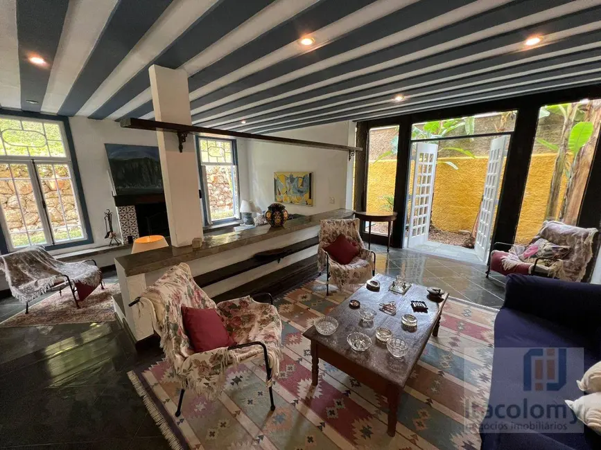 Casa de Condomínio com 4 quartos à venda, 700m2 em Barueri - SP - imagem 7 Foto 7 de Casa de Condomínio com 4 quartos à venda, 700m2 em Barueri - SP