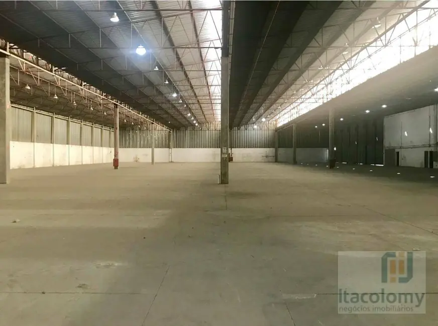Armazém / Galpão para alugar, 7663m2 em Tamboré, Barueri - SP - imagem 2 Foto 2 de Armazém / Galpão para alugar, 7663m2 em Tamboré, Barueri - SP
