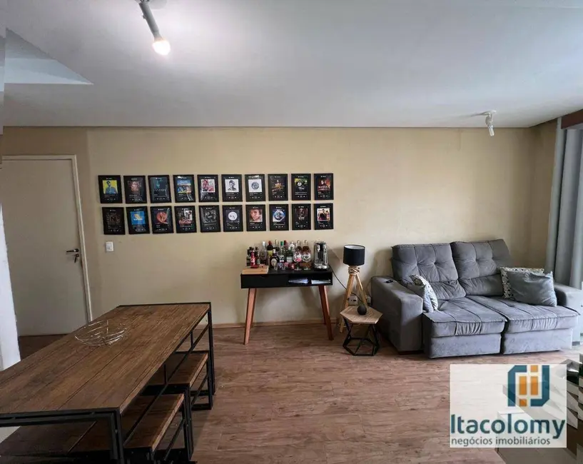 Foto 1 de Apartamento com 2 quartos à venda, 61m2 em Jardim Tupanci, Barueri - SP