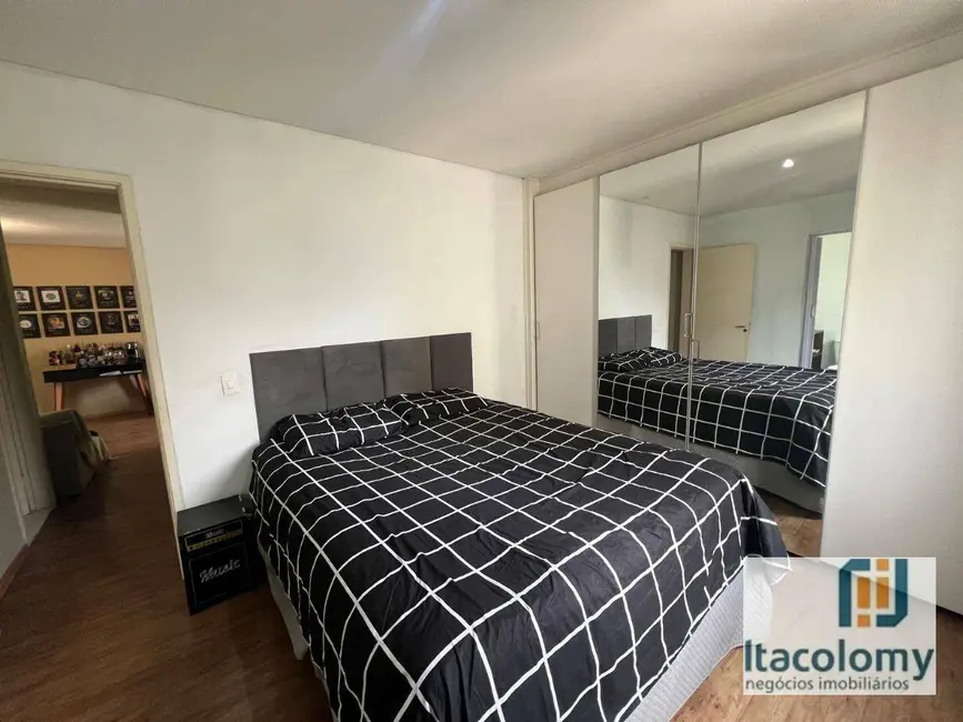 Foto 3 de Apartamento com 2 quartos à venda, 61m2 em Jardim Tupanci, Barueri - SP