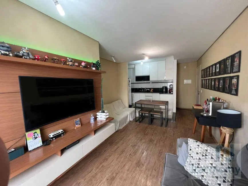 Foto 2 de Apartamento com 2 quartos à venda, 61m2 em Jardim Tupanci, Barueri - SP
