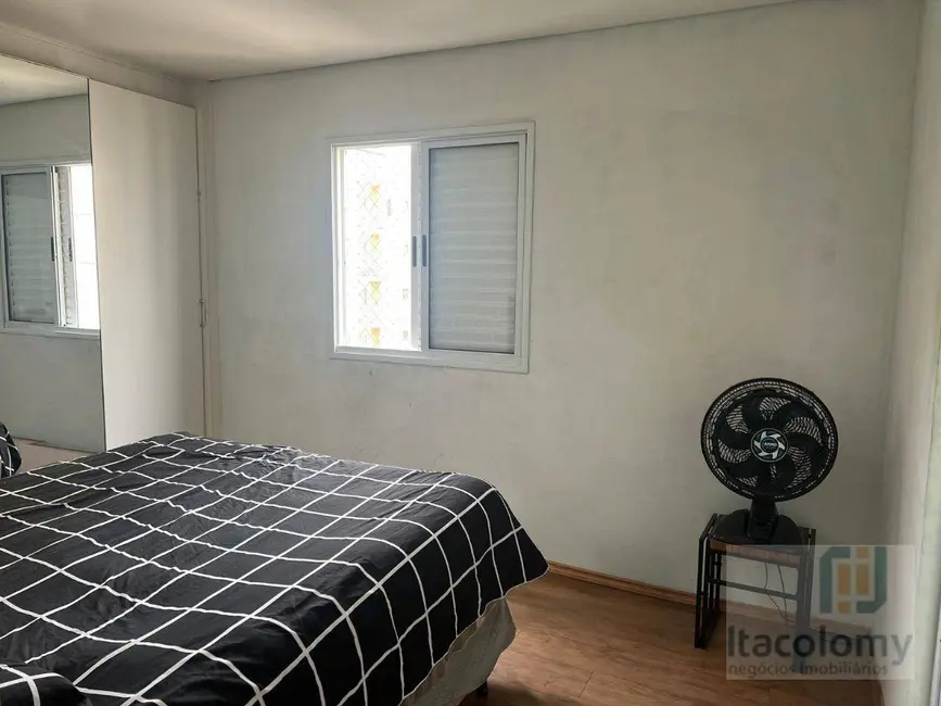 Foto 7 de Apartamento com 2 quartos à venda, 61m2 em Jardim Tupanci, Barueri - SP