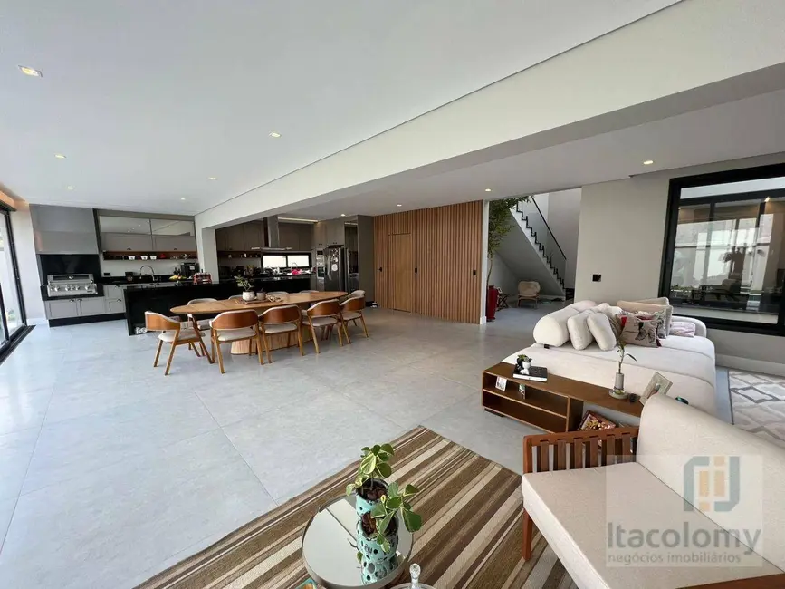 Foto 4 de Casa de Condomínio com 4 quartos à venda, 540m2 em Santana De Parnaiba - SP