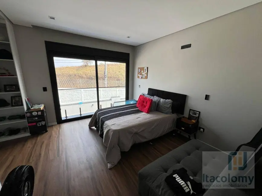 Foto 8 de Casa de Condomínio com 4 quartos à venda, 540m2 em Santana De Parnaiba - SP