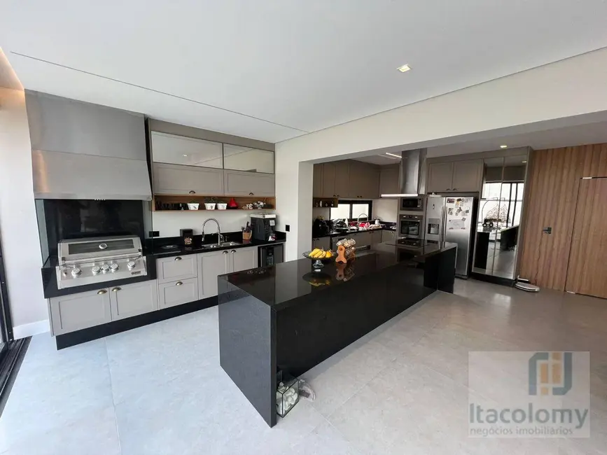 Casa de Condomínio com 4 quartos à venda, 540m2 em Santana De Parnaiba - SP - imagem 7 Foto 7 de Casa de Condomínio com 4 quartos à venda, 540m2 em Santana De Parnaiba - SP