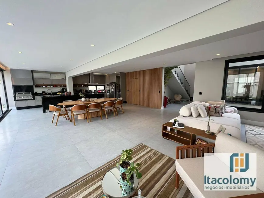 Foto 4 de Casa de Condomínio com 4 quartos à venda, 540m2 em Santana De Parnaiba - SP