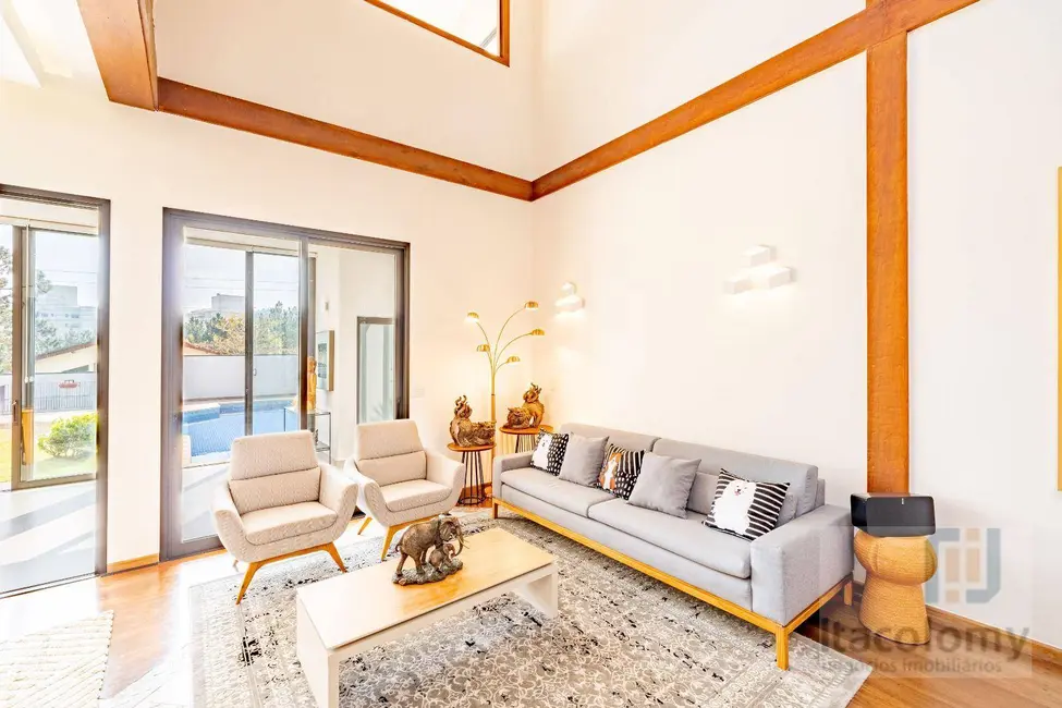 Foto 6 de Casa de Condomínio com 3 quartos à venda, 600m2 em Santana De Parnaiba - SP