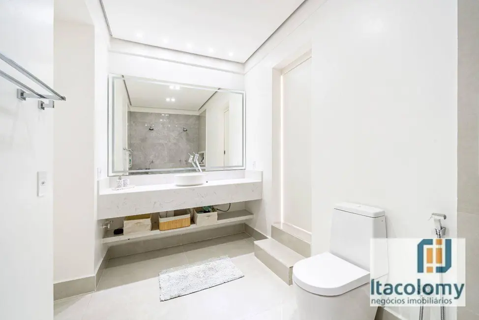 Foto 8 de Casa de Condomínio com 3 quartos à venda, 600m2 em Santana De Parnaiba - SP