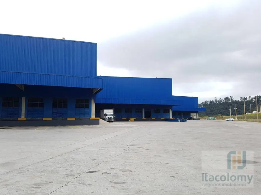 Foto 5 de Armazém / Galpão para alugar, 4400m2 em Cajamar - SP