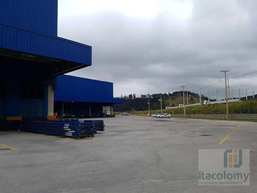 Foto 9 de Armazém / Galpão para alugar, 4400m2 em Cajamar - SP