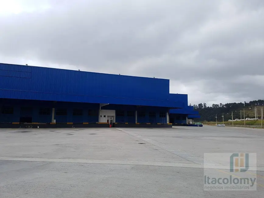 Foto 4 de Armazém / Galpão para alugar, 4400m2 em Cajamar - SP