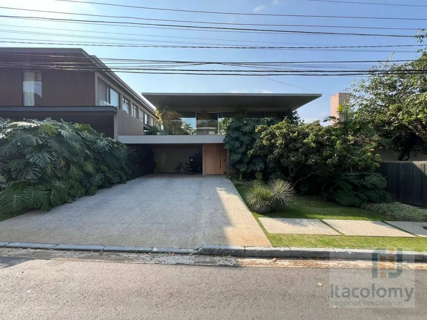 Foto 1 de Casa de Condomínio com 4 quartos à venda, 560m2 em Barueri - SP