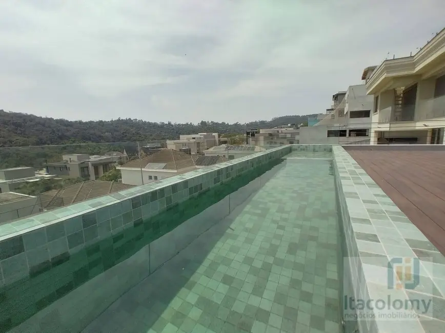 Foto 3 de Casa de Condomínio com 4 quartos à venda, 490m2 em Santana De Parnaiba - SP