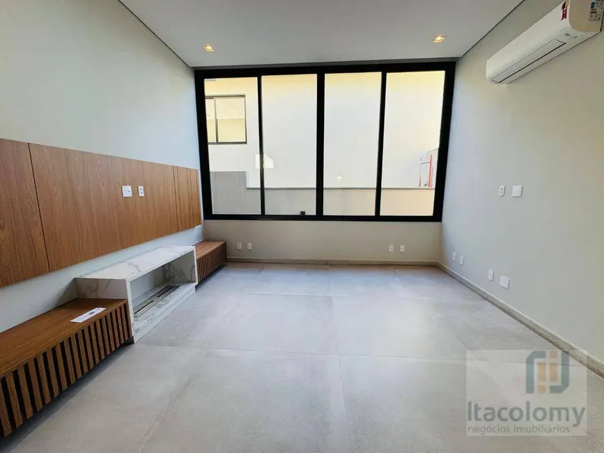 Foto 5 de Casa de Condomínio com 3 quartos à venda, 490m2 em Santana De Parnaiba - SP