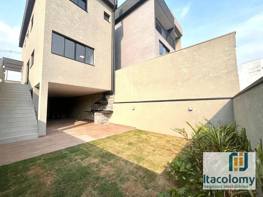 Foto 2 de Casa de Condomínio com 3 quartos à venda, 150m2 em Santana De Parnaiba - SP