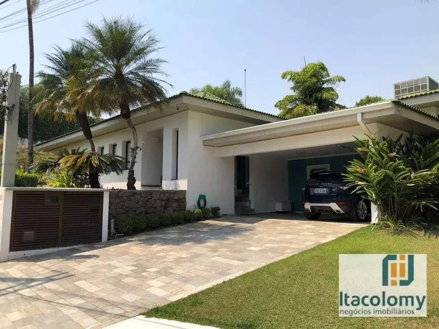 Foto 1 de Casa de Condomínio com 3 quartos à venda, 1300m2 em Barueri - SP