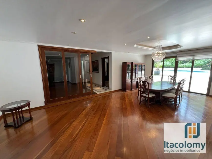 Foto 4 de Casa de Condomínio com 3 quartos à venda, 1300m2 em Barueri - SP