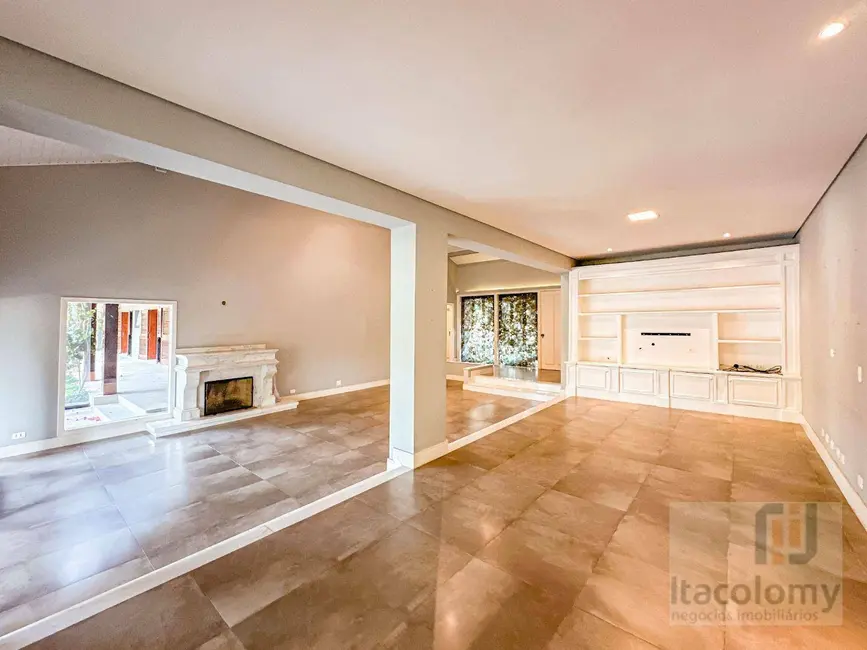 Foto 3 de Casa de Condomínio com 5 quartos à venda, 1574m2 em Barueri - SP