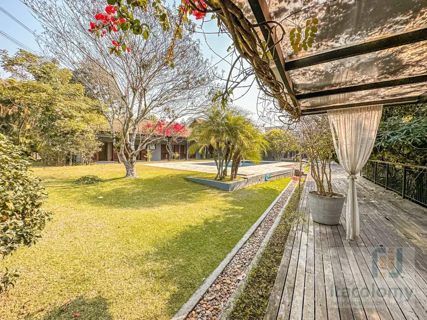 Foto 2 de Casa de Condomínio com 5 quartos à venda, 1574m2 em Barueri - SP